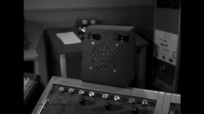 Au-Delà Du Réel S02 E07 - L'Invisible Ennemi.(1963).